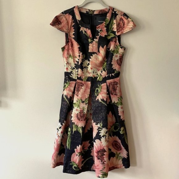 ladies navy floral dress